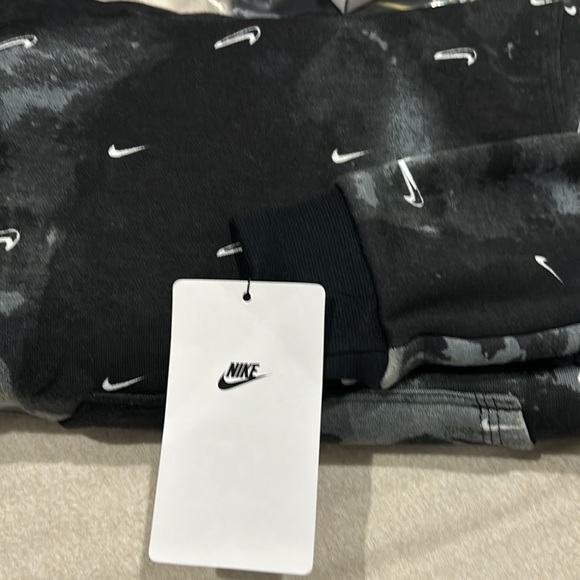 Nike boys super cool black grey check hoodie new with tag - Picture 2 of 5